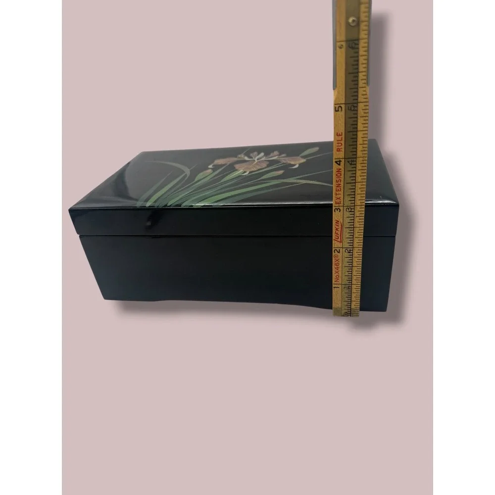 San Francisco Music Box Co Black Lacquer Iris Jewelry Box Lara's Theme Vintage